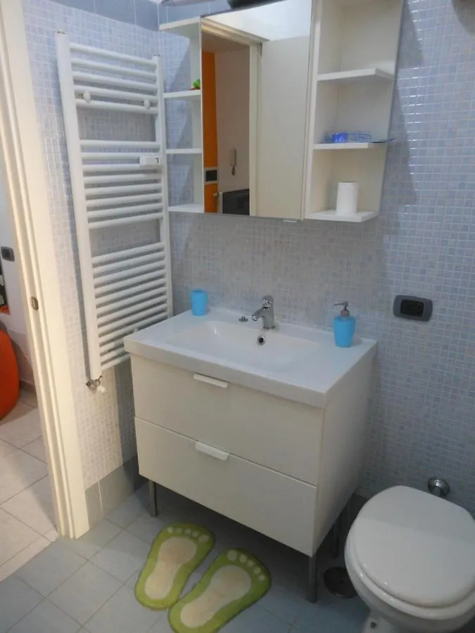 Tourist Accommodation Viola Ai Gordiani Rome Apartment