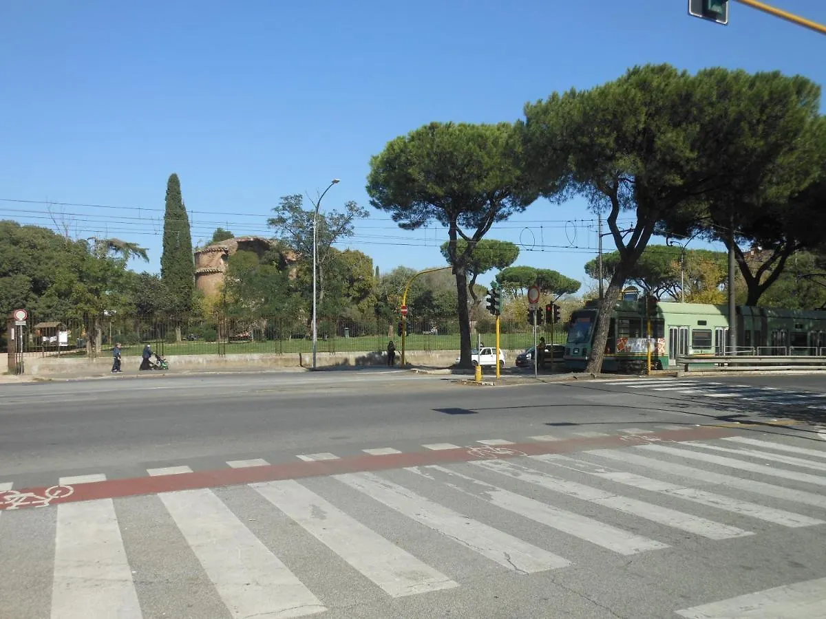 Tourist Accommodation Viola Ai Gordiani Rome Italy